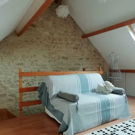 Confortable Maison Ancienne Dans Bourg Tous Commerces *